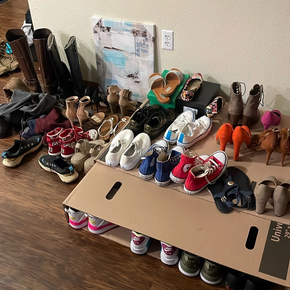 Shoes. Size between 6.5 and 8
